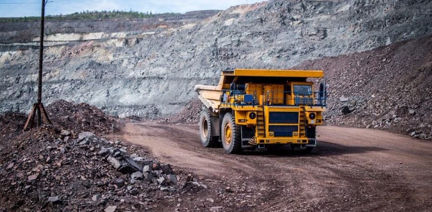 Macropoxy 646: ¿Por qué es el "Estándar de Oro" en la minería chilena?