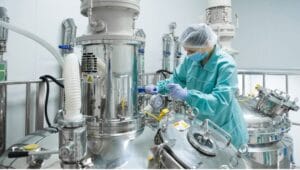 Pisos Industriales y Normativa Sanitaria: Guía para Plantas de Alimentos